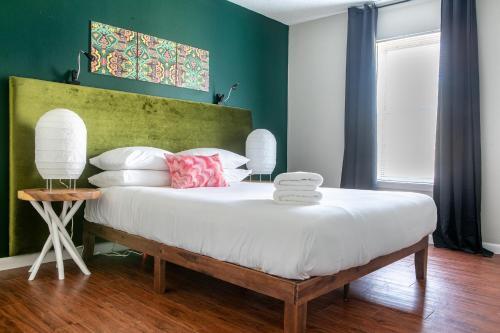 Apartamento Chic Apts In Central Austin By Wanderjaunt
