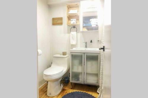 Clean! Hgtv Tiny Home W/ Hot Tub - 1 Mile To Downtown