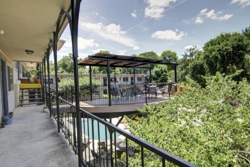 South River Condo
