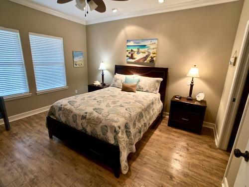 Best Little Shorehouse Home