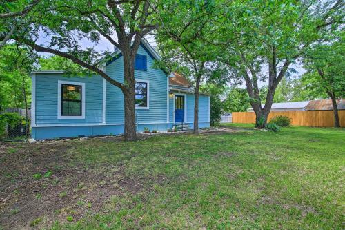 Updated Boerne Cottage Sip, Explore And Relax!