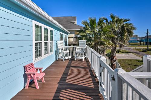 Spacious Stilted Home, 2 Blocks To Gulf Shore