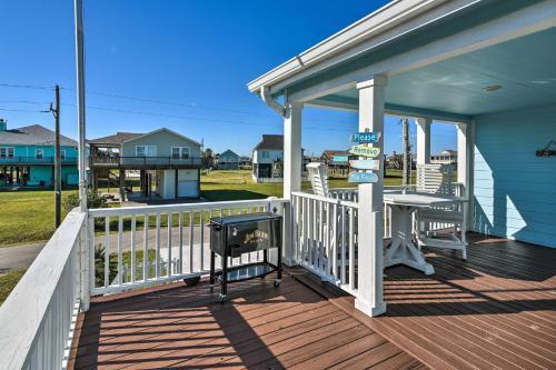 Spacious Stilted Home, 2 Blocks To Gulf Shore