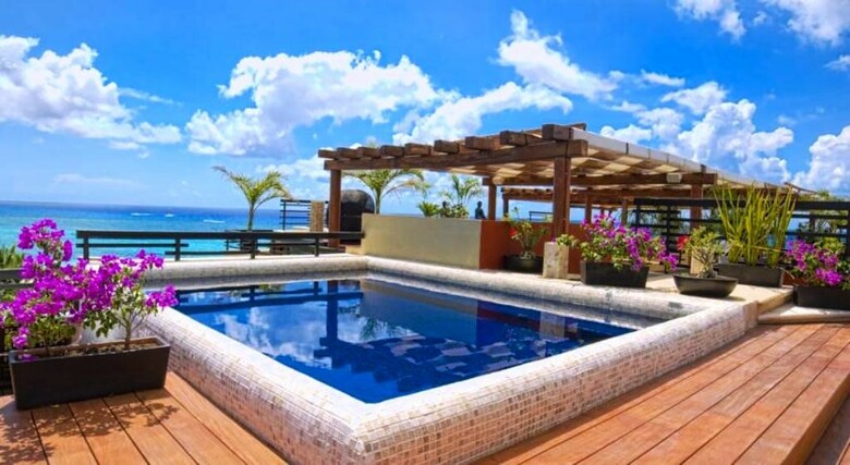Hotel La Divina By Aldea Thai