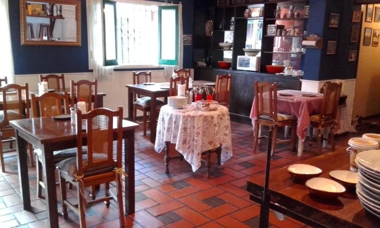 Hostal Chimbas Hostel