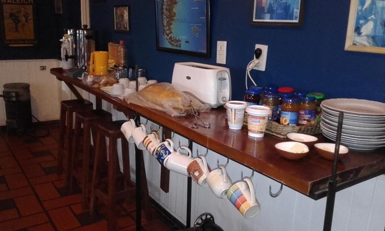 Hostal Chimbas Hostel