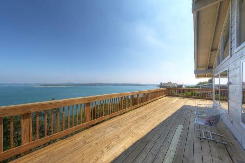 High Bluff Lodge Home
