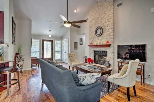 New! Austin-area Home With Large Private Yard And Deck