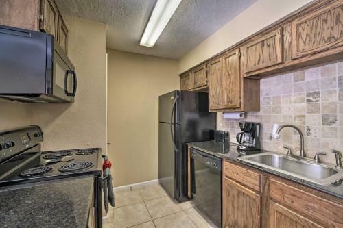 Apartamento Game-day Retreat With Pool Access About 2mi To Aandm