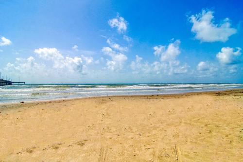 Leeward Bay 15014
