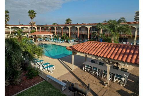 Surfside 121 By Padre Escapes