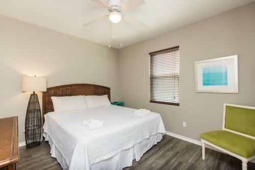 Nemo Cay Resort D146k Poolside By Padre Escapes