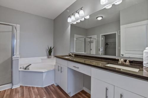 Apartamento Cozysuites Uptown Living King Beds