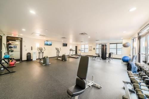Apartamento 2br Executive Suite With Pool, Gym And Fast Wi-fi By Envitae
