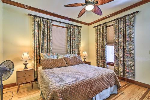 Fredericksburg Escape With Patio Near Downtown!