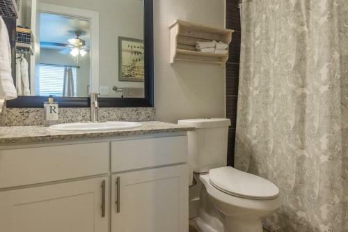 Fredericksburg Fun All 4 Units Apts