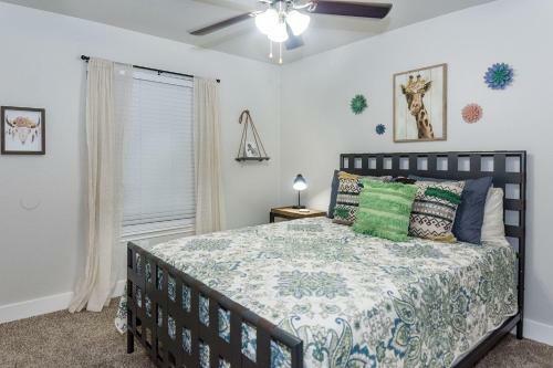 Fredericksburg Fun All 4 Units Apts