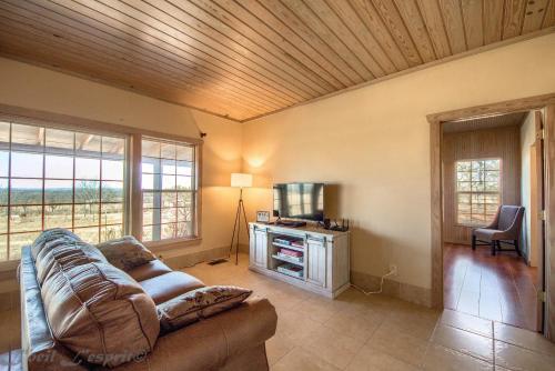 Pecan Farm Haus Cottage