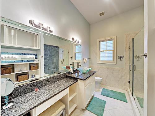 Apartamento Renovated Historical Home Apts