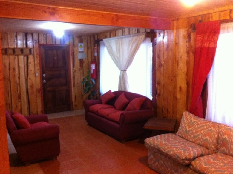 Hostal Ruka Puc�n Hostel