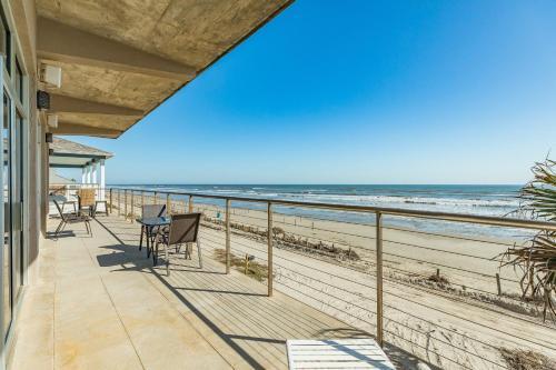 An Oceanfront Experience