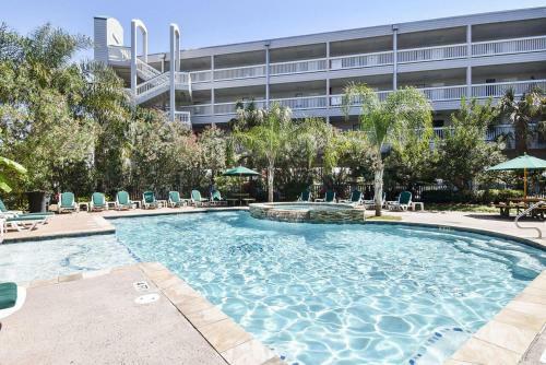 Casa Del Mar Beachfront By Ryson Vacation Rentals
