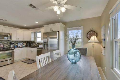 Best Kept Seacret By Ryson Vacation Rentals