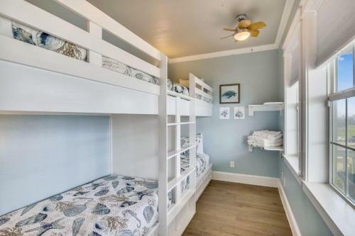 Sunset Paradise By Ryson Vacation Rentals