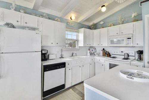 Paradise Found By Ryson Vacation Rentals