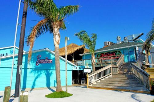 Barefoot Pelican By Ryson Vacation Rentals