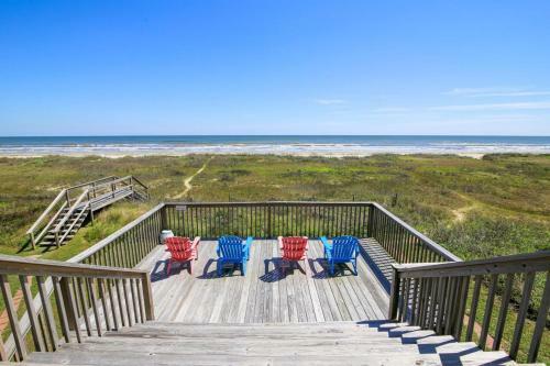 Barefoot Pelican By Ryson Vacation Rentals