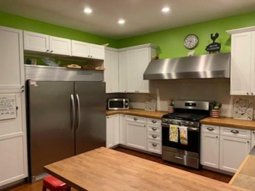 Abfab Seaside Cottage By Ryson Vacation Rentals