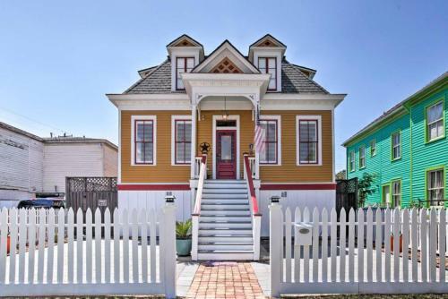 Abfab Seaside Cottage By Ryson Vacation Rentals