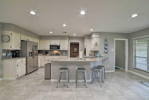 Corpus Christi House Less Than 10 Miles To Downtown!