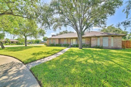 Corpus Christi House Less Than 10 Miles To Downtown!