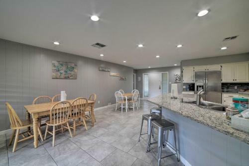 Corpus Christi House Less Than 10 Miles To Downtown!