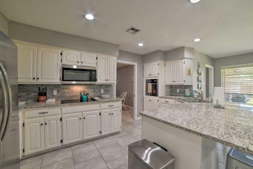 Corpus Christi House Less Than 10 Miles To Downtown!