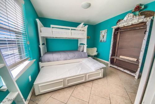 Hill Country Getaway Br 2230b Home