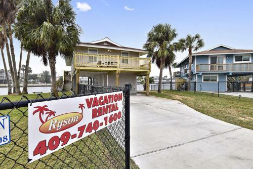 Prager Bay View By Ryson Vacation Rentals