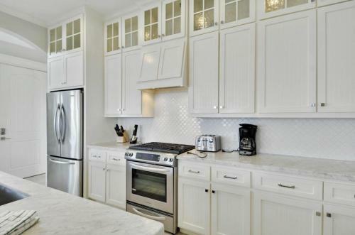 Beachside Haven By Ryson Vacation Rentals