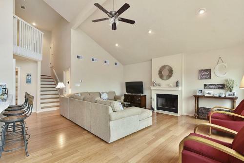 All Decked Out By Ryson Vacation Rentals