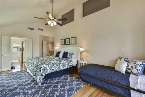 All Decked Out By Ryson Vacation Rentals
