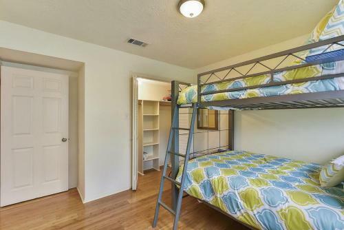 All Decked Out By Ryson Vacation Rentals