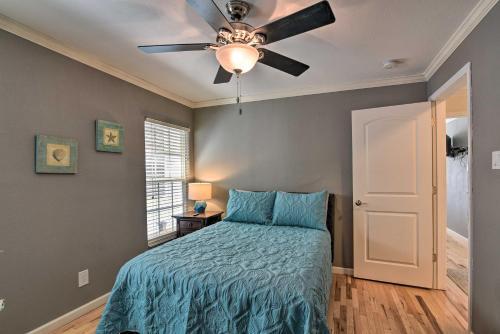 Galveston Apartment With Grill Less Than 2 Mi To Beach!