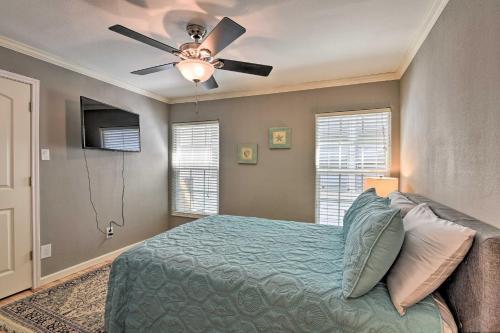 Galveston Apartment With Grill Less Than 2 Mi To Beach!