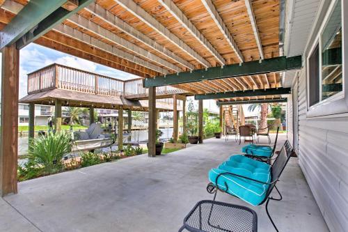 Canalfront Bayou Vista Home With Pool Access And Deck!