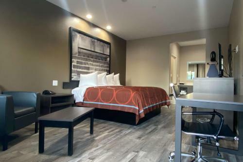 Hotel Super 8 By Wyndham Houston Nw Beltway 8