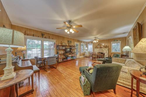 Bumblebee Lodge