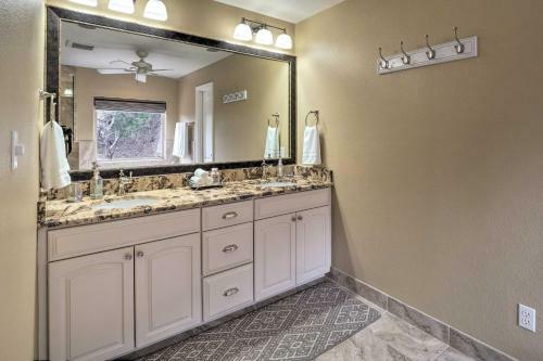 Jonestown House With Hill And Lake Travis Views!