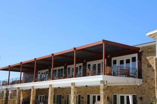 Hotel Carter Creek Winery Resort & Spa